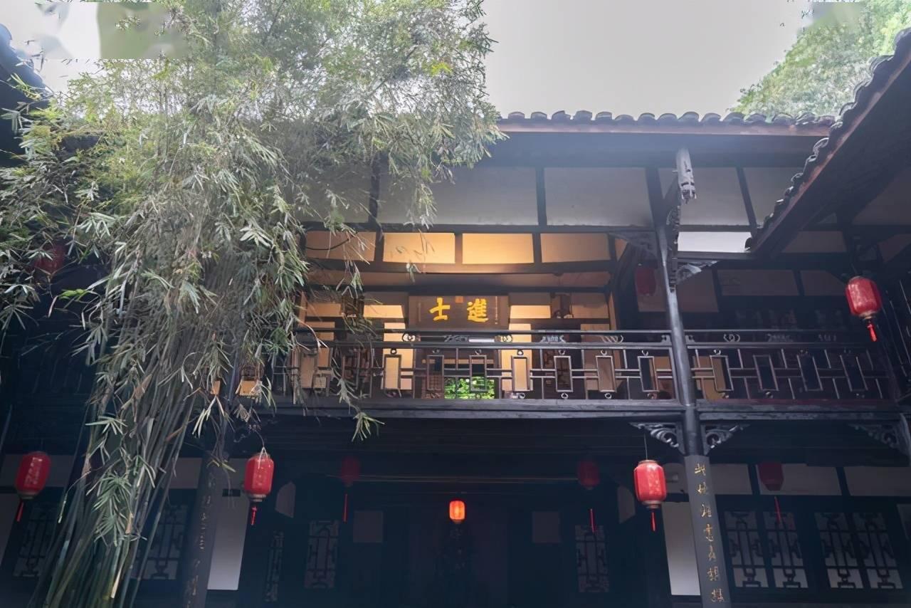 贵州纳雍源生牧业(集团)有限公司:“关口”前移 为重点岗位人员上廉政教育课